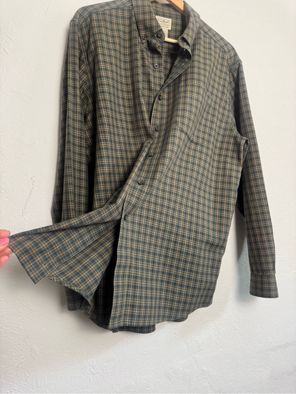 LL BEAN Traditional Fit Plaid Flannel Button Down Long Sleeve Shirt - Picture 4 of 7